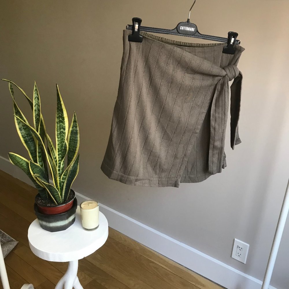 Club Monaco Olive High-Waisted Mini Wrap Skirt